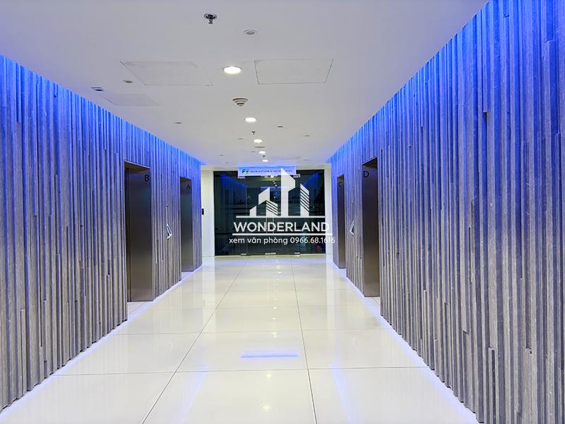 sảnh thang máy Indochina Plaza văn phòng Cầu Giấy 50-200 nhân sự