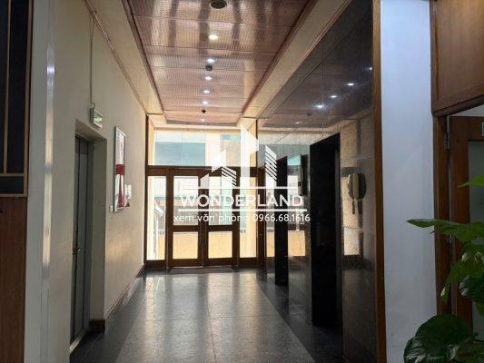 Tiêu Chuẩn Phân Hạng Văn Phòng: Hạng A, B Và C Khác Nhau Thế Nào?