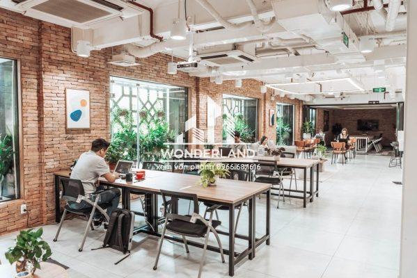 Vì Sao Các Tòa Nhà Văn Phòng Hiện Đại Đầu Tư Mạnh Vào Hệ Tiện Ích Nội Khu?